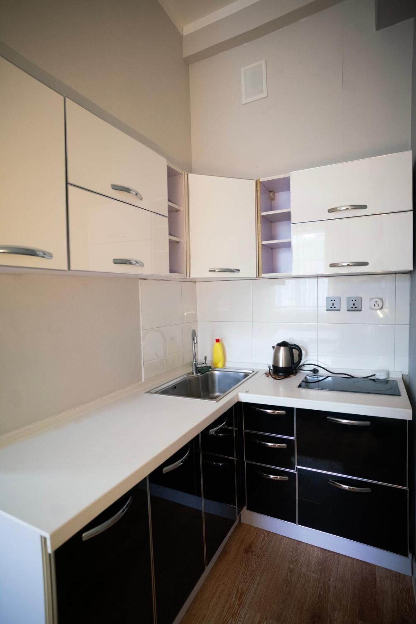 Tsolmon'S Serviced Apartments อูลานบาตอร์ ภายนอก รูปภาพ