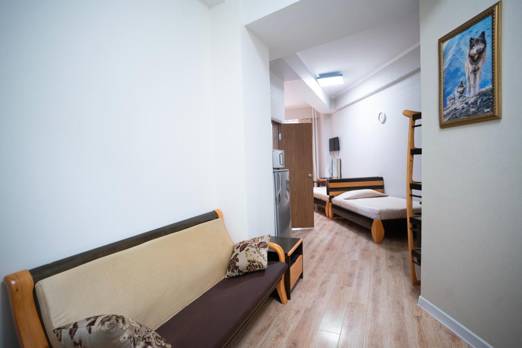Tsolmon'S Serviced Apartments อูลานบาตอร์ ภายนอก รูปภาพ