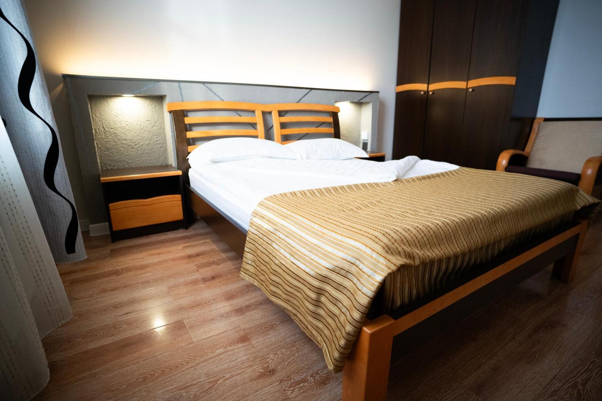 Tsolmon'S Serviced Apartments อูลานบาตอร์ ภายนอก รูปภาพ