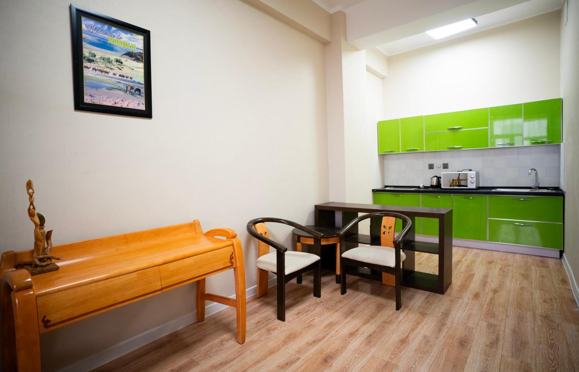 Tsolmon'S Serviced Apartments อูลานบาตอร์ ภายนอก รูปภาพ