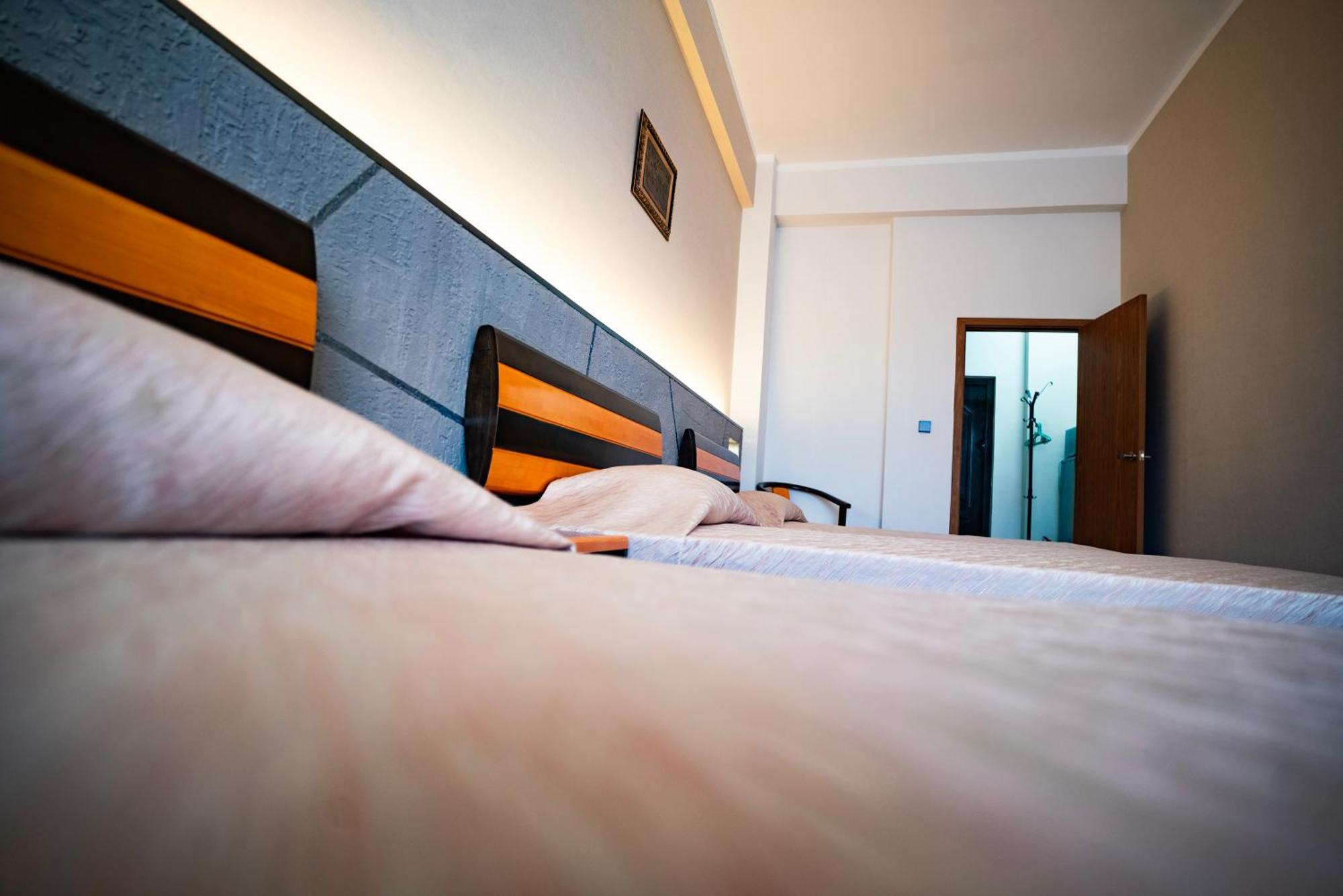 Tsolmon'S Serviced Apartments อูลานบาตอร์ ภายนอก รูปภาพ