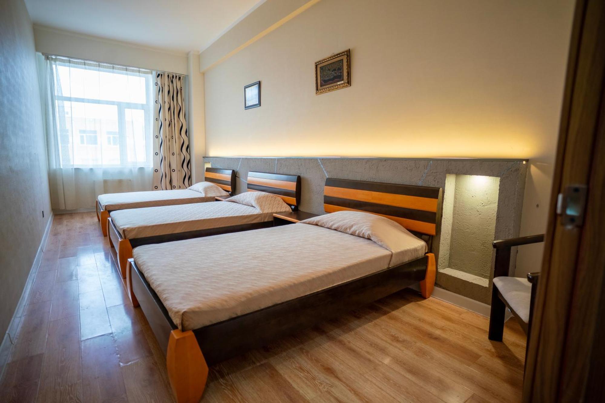 Tsolmon'S Serviced Apartments อูลานบาตอร์ ภายนอก รูปภาพ
