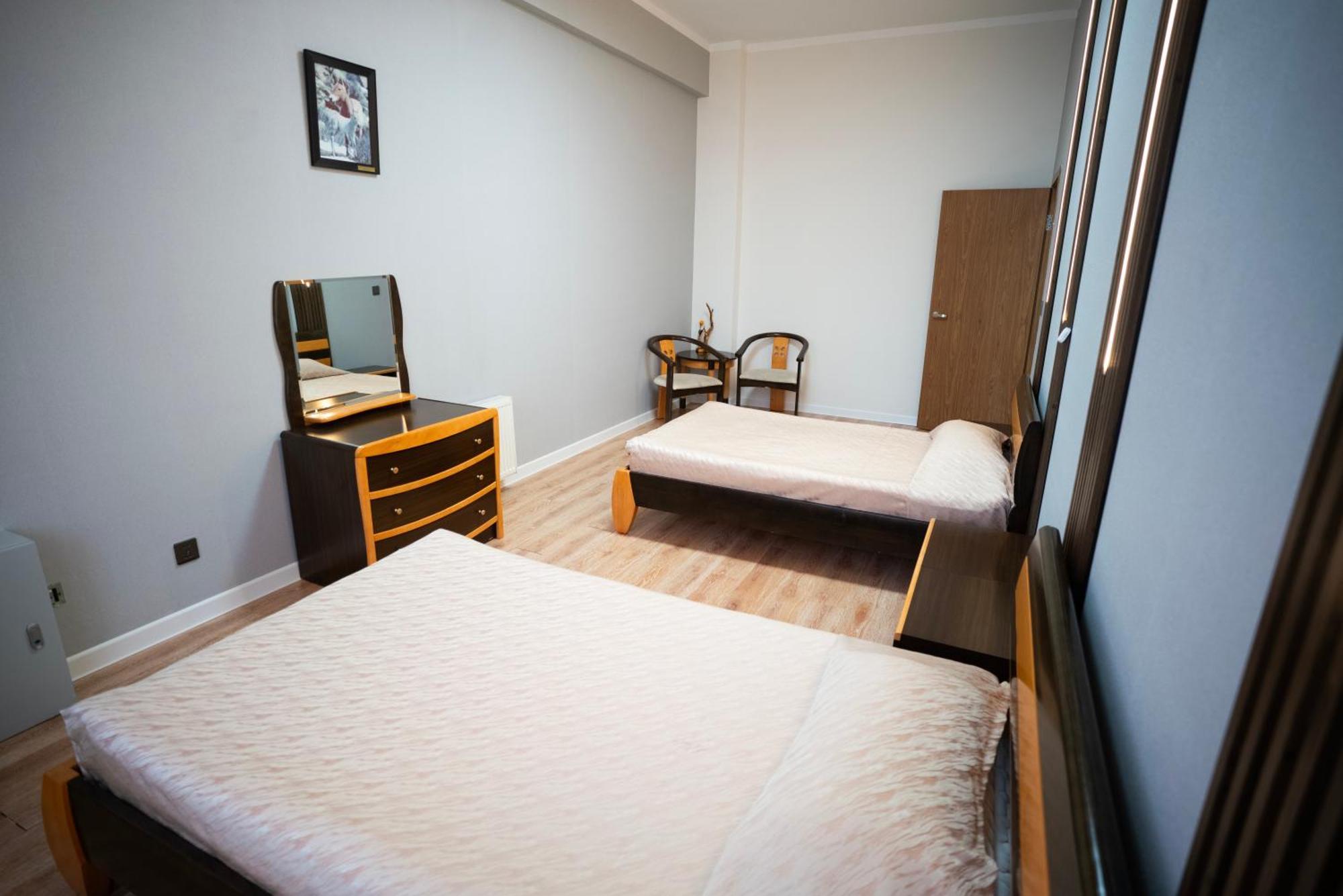 Tsolmon'S Serviced Apartments อูลานบาตอร์ ภายนอก รูปภาพ