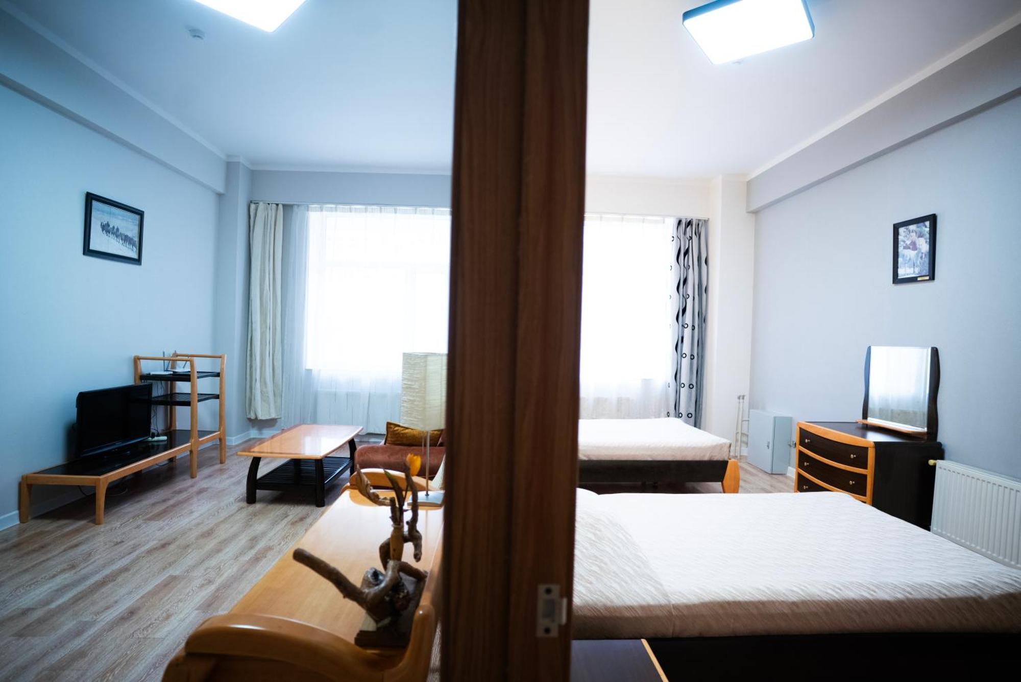 Tsolmon'S Serviced Apartments อูลานบาตอร์ ภายนอก รูปภาพ
